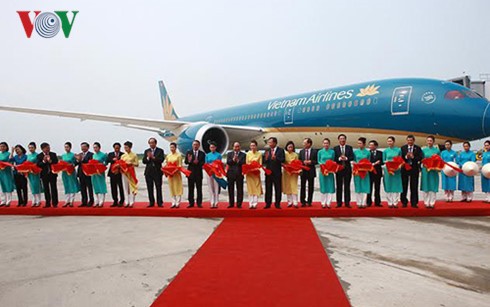 Премьер Вьетнама присуствовал на церемонии открытия международного аэропорта Катби - ảnh 1